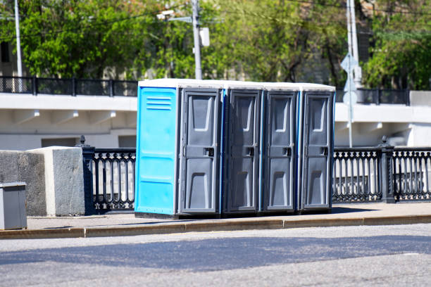 Best Portable toilet rental cost  in Follansbee, WV